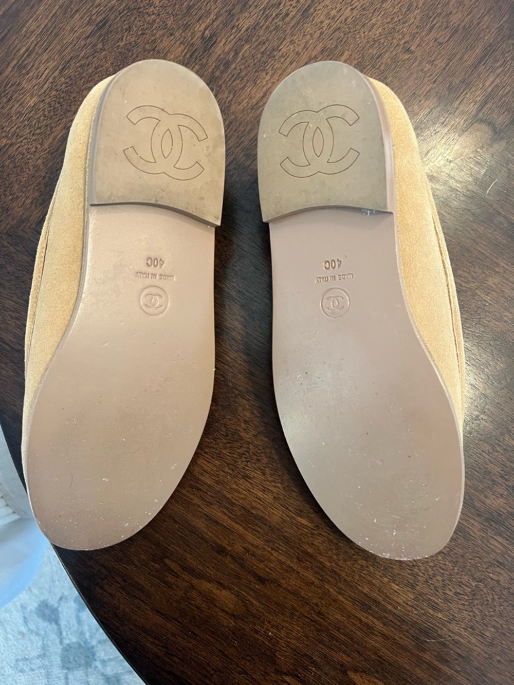 CHANEL Camel Suede CC Logo Loafers - Picture 4 of 5